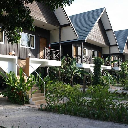 Tianna Garden Village Chiang Mai Extérieur photo