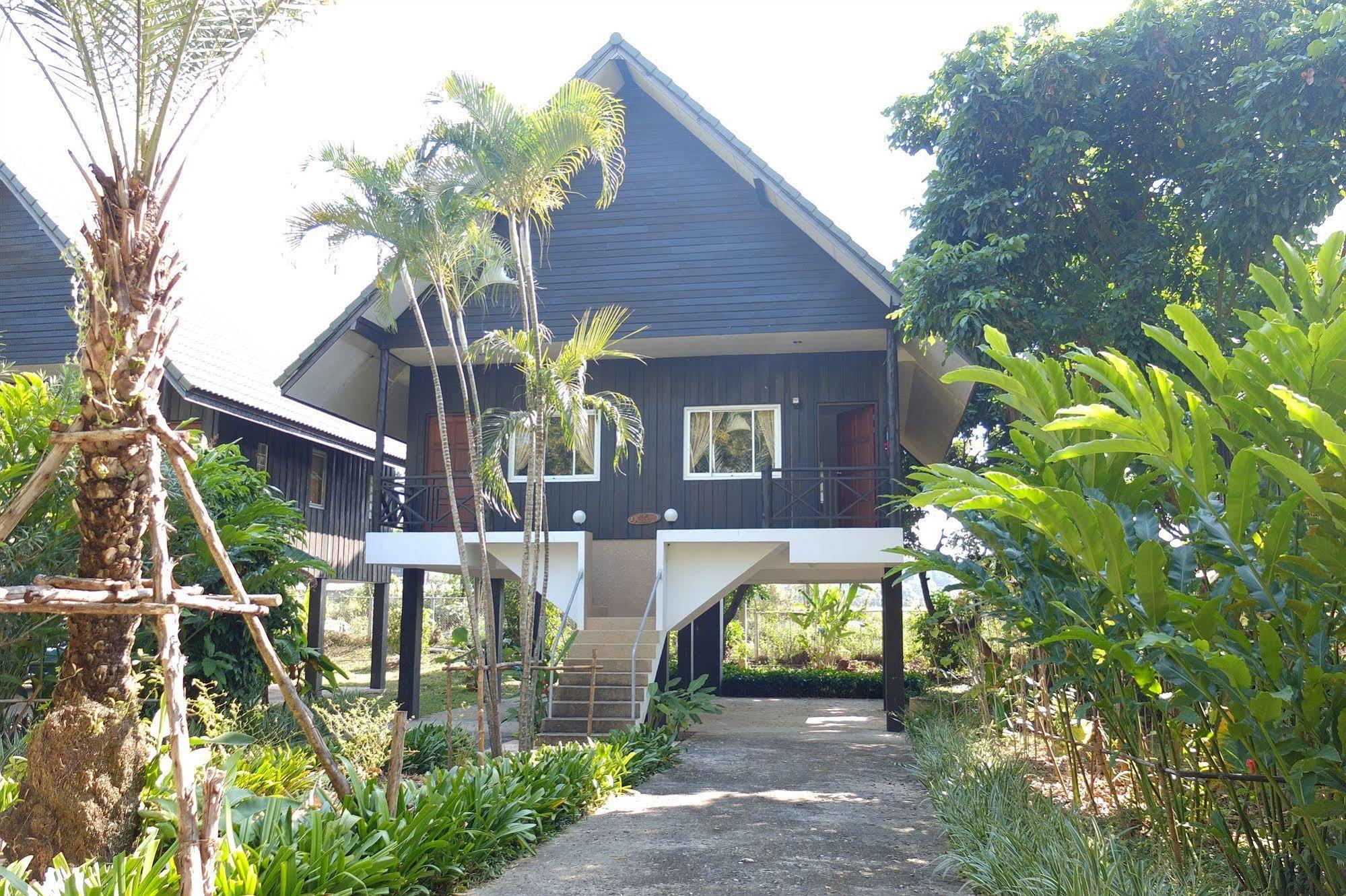 Tianna Garden Village Chiang Mai Extérieur photo